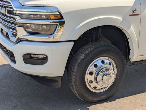 New 2026 RAM 3500 Limited image 10