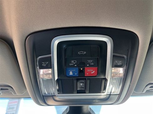 Used 2023 RAM 2500 Laramie image 41