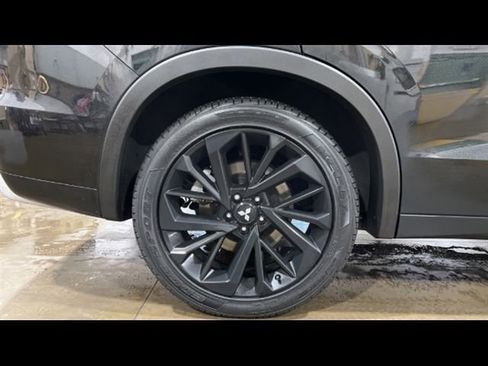 Used 2023 Mitsubishi Outlander SEL 40th Anniversary image 9