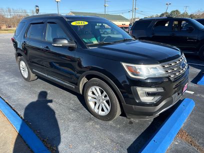 Used 2016 Ford Explorer XLT w/ Equipment Group 202A