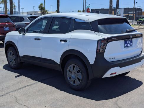 New 2026 Nissan Kicks S FWD image 4