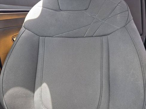 Used 2022 Hyundai Tucson SE w/ Cargo Package FWD image 7