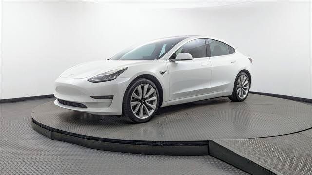 Used 2018 Tesla Model 3 Long Range RWD image 2