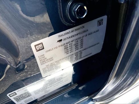 Used 2023 GMC Sierra 1500 SLT w/ SLT Convenience Package image 32