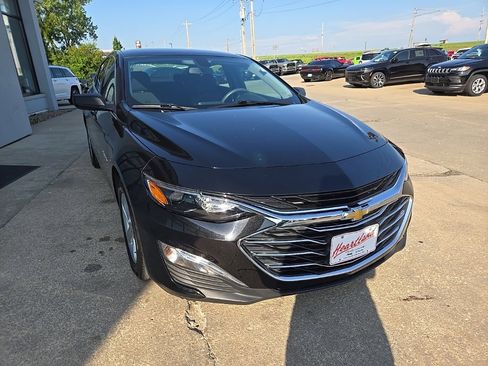 Used 2022 Chevrolet Malibu LS image 16