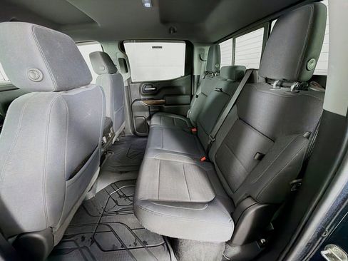 Used 2019 Chevrolet Silverado 1500 RST image 23