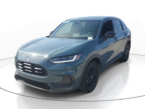 Used 2024 Honda HR-V Sport image 3