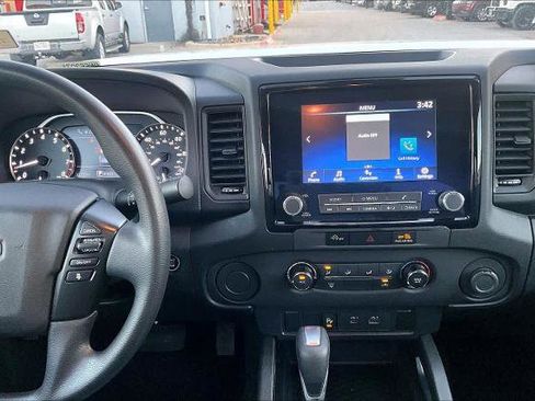 Certified 2023 Nissan Frontier S image 6