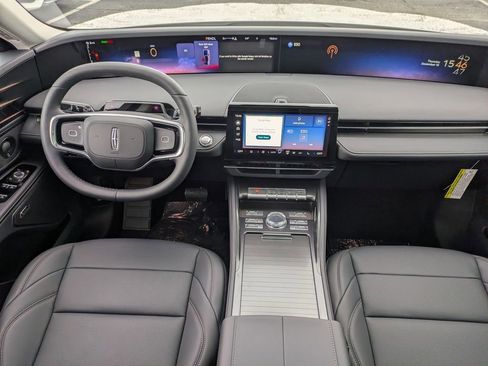 New 2026 Lincoln Nautilus Premier w/ Equipment Group 102A image 20