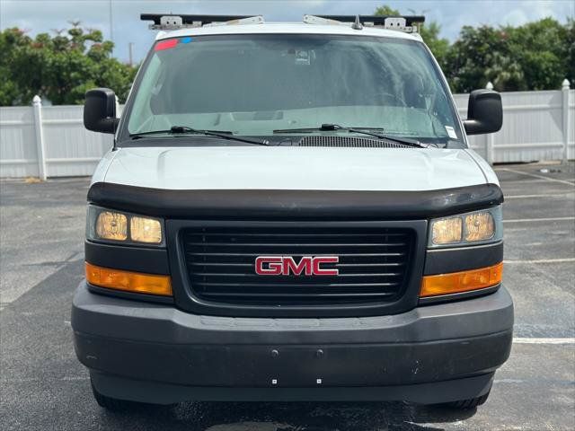 Used 2023 GMC Savana 2500 w/ Driver Convenience Package RWD image 3