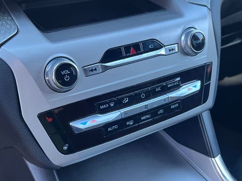 Used 2022 Ford Explorer Timberline image 34