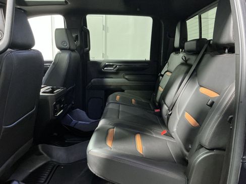 Used 2024 GMC Sierra 3500 AT4 w/ AT4 Premium Plus Package image 31
