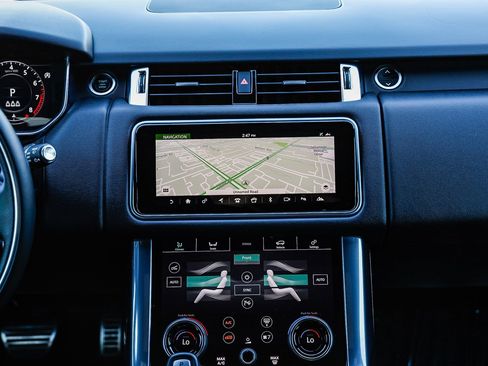 Used 2022 Land Rover Range Rover Sport HSE Silver Edition image 11