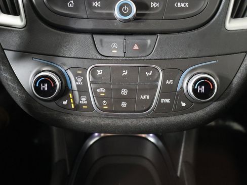 Used 2024 Chevrolet Malibu LT image 41