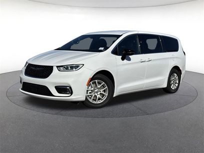 Certified 2025 Chrysler Pacifica Select