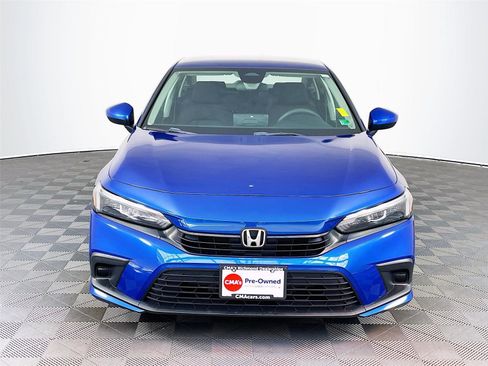Used 2022 Honda Civic LX image 2