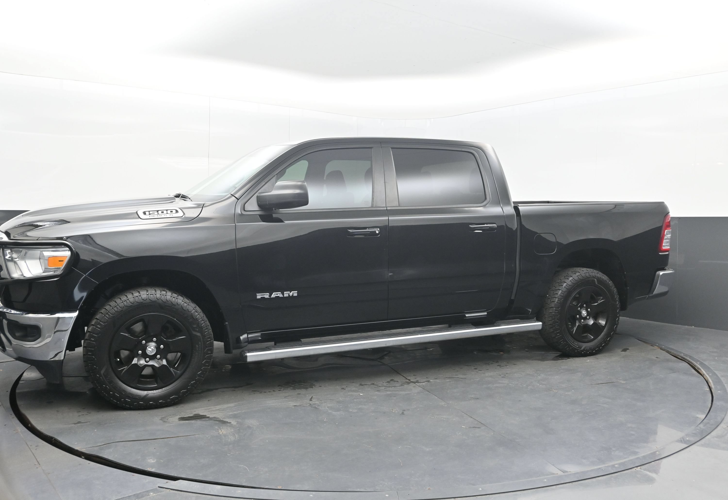 Used 2021 RAM 1500 Big Horn AWD/4WD image 5