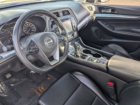 Certified 2023 Nissan Maxima SV w/ Floor Mat Group image 18