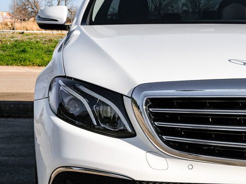 Used 2017 Mercedes-Benz E 300 image 49