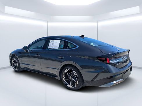 Used 2024 Hyundai Sonata SEL w/ Convenience Package image 5