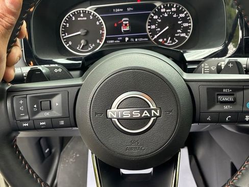 Used 2025 Nissan Pathfinder Rock Creek AWD/4WD image 29