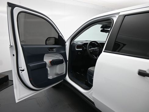 Used 2024 Ford Maverick XLT image 9