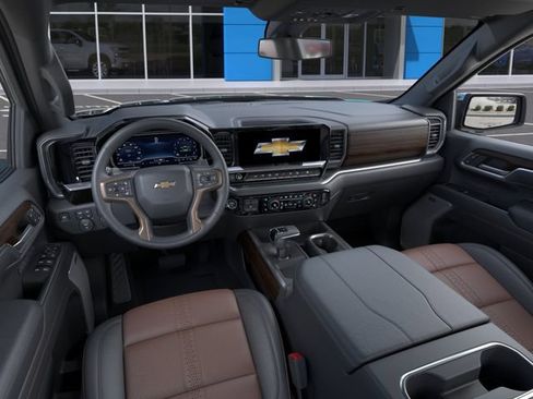 New 2026 Chevrolet Silverado 1500 High Country w/ Z71 Off-Road Package AWD/4WD image 15