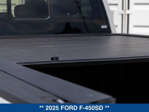 Used 2025 Ford F450 Platinum w/ Platinum Plus Package AWD/4WD image 36