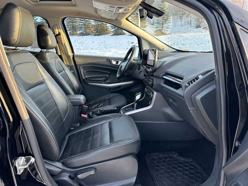 Used 2020 Ford EcoSport Titanium image 10