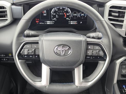 Used 2024 Toyota Tundra Platinum AWD/4WD image 16