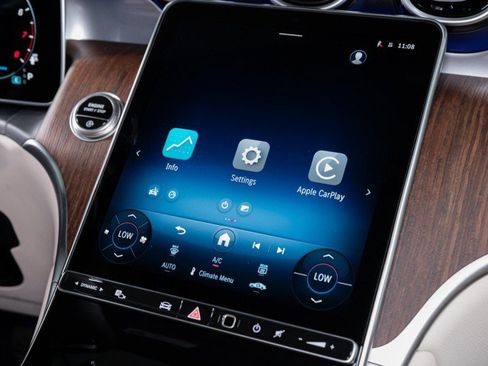 New 2026 Mercedes-Benz GLC 300 4MATIC image 17