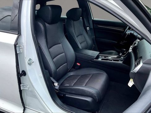Used 2022 Honda Accord Sport image 25