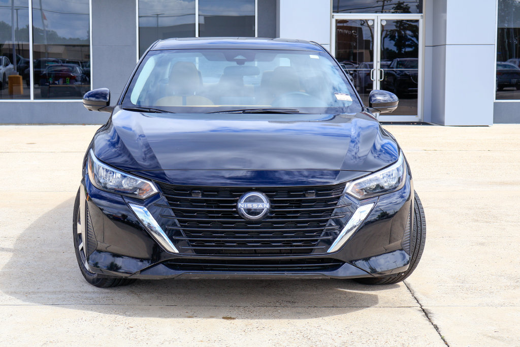 Used 2024 Nissan Sentra SV w/ SV Premium Package FWD image 23