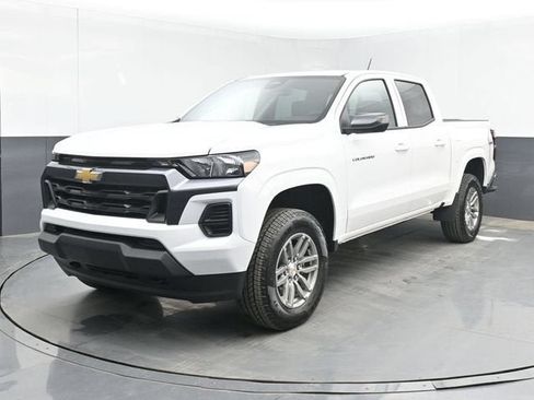 New 2026 Chevrolet Colorado LT w/ Advanced Trailering Package AWD/4WD image 10