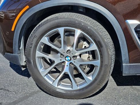 Certified 2025 BMW X5 xDrive40i w/ Parking Assistance Package image 23