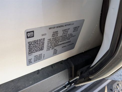 Certified 2023 GMC Yukon SLT w/ SLT Premium Package image 33