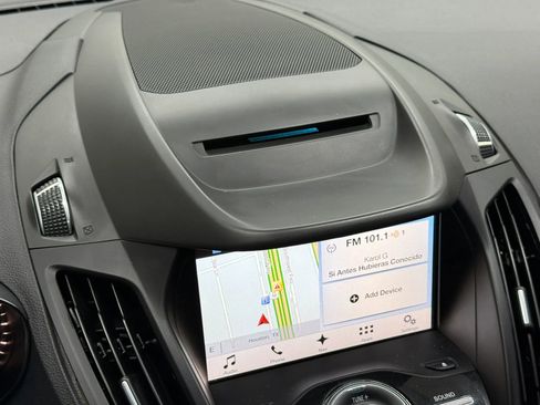 Used 2018 Ford Escape Titanium image 36