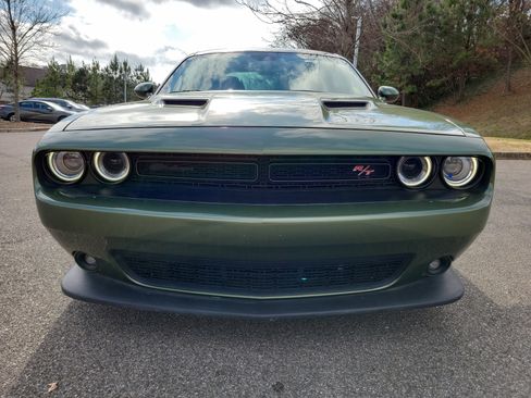 Used 2022 Dodge Challenger R/T image 21