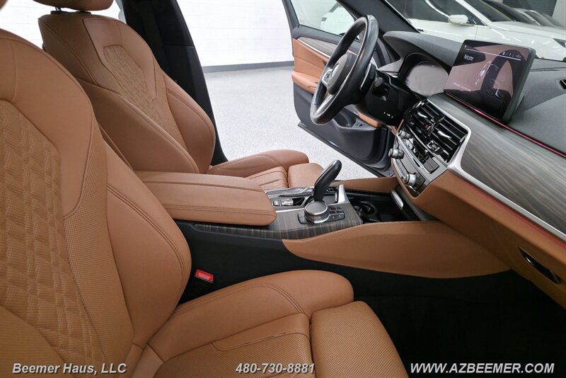 Used 2023 BMW 530i w/ M Sport Package RWD image 21
