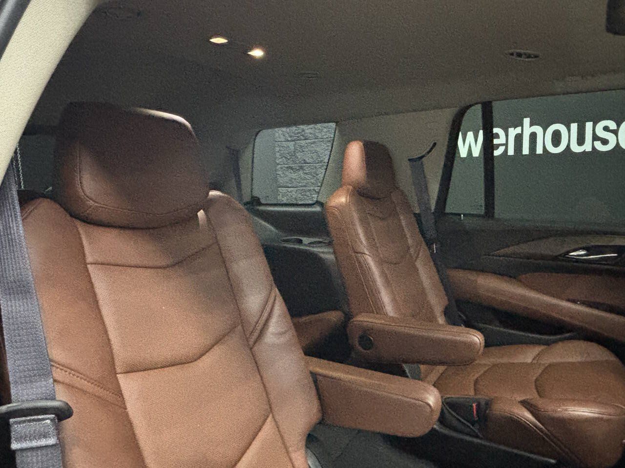 Used 2016 Cadillac Escalade Premium AWD/4WD image 36