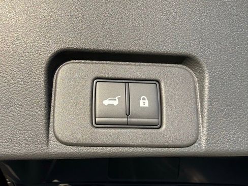 New 2026 Nissan Rogue Platinum w/ Platinum Premium Package image 18