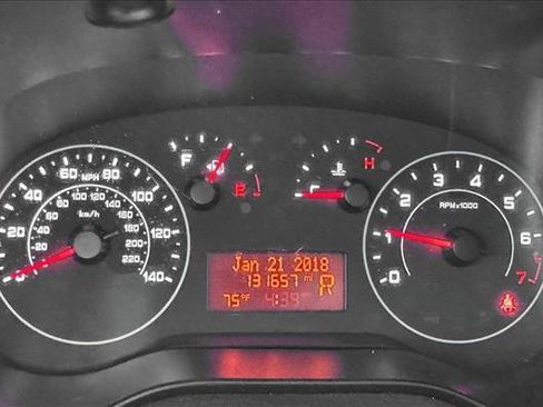 Used 2021 RAM ProMaster City Tradesman FWD image 12