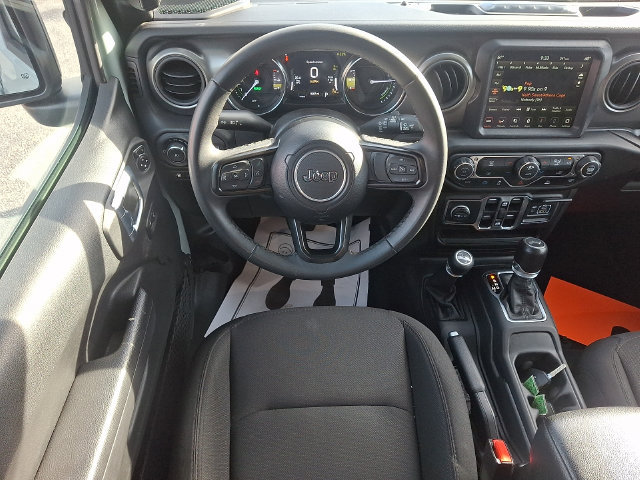 Used 2023 Jeep Wrangler Unlimited w/ 8.4" Radio Group AWD/4WD image 11