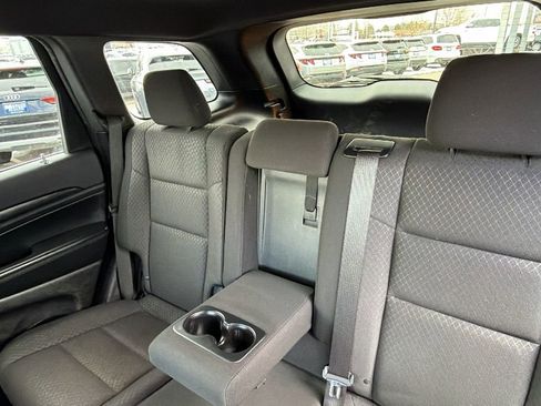 Used 2021 Jeep Grand Cherokee Laredo image 13