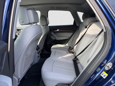 Used 2022 Audi Q5 2.0T Premium Plus w/ Premium Plus Package image 18