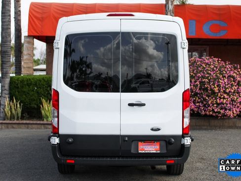 Used 2017 Ford Transit 350 XL image 7