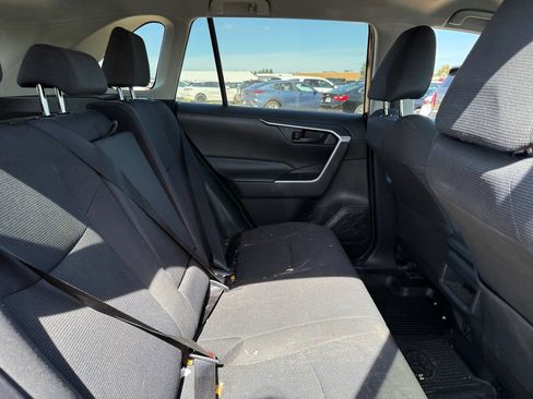 Used 2019 Toyota RAV4 LE w/ All Weather Liner Package AWD/4WD image 38