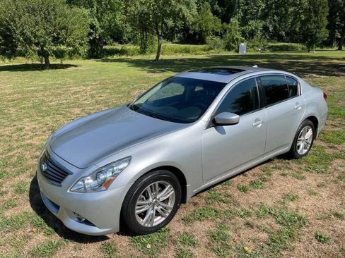 Used 2012 INFINITI G37 x Sedan w/ Premium Pkg image 14