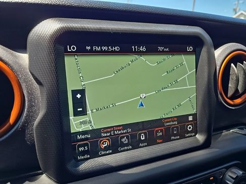 Used 2021 Jeep Gladiator Mojave AWD/4WD image 31