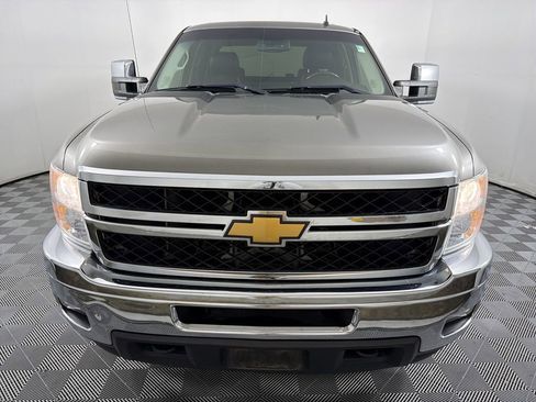 Used 2014 Chevrolet Silverado 2500 LT w/ Interior Plus Package image 2